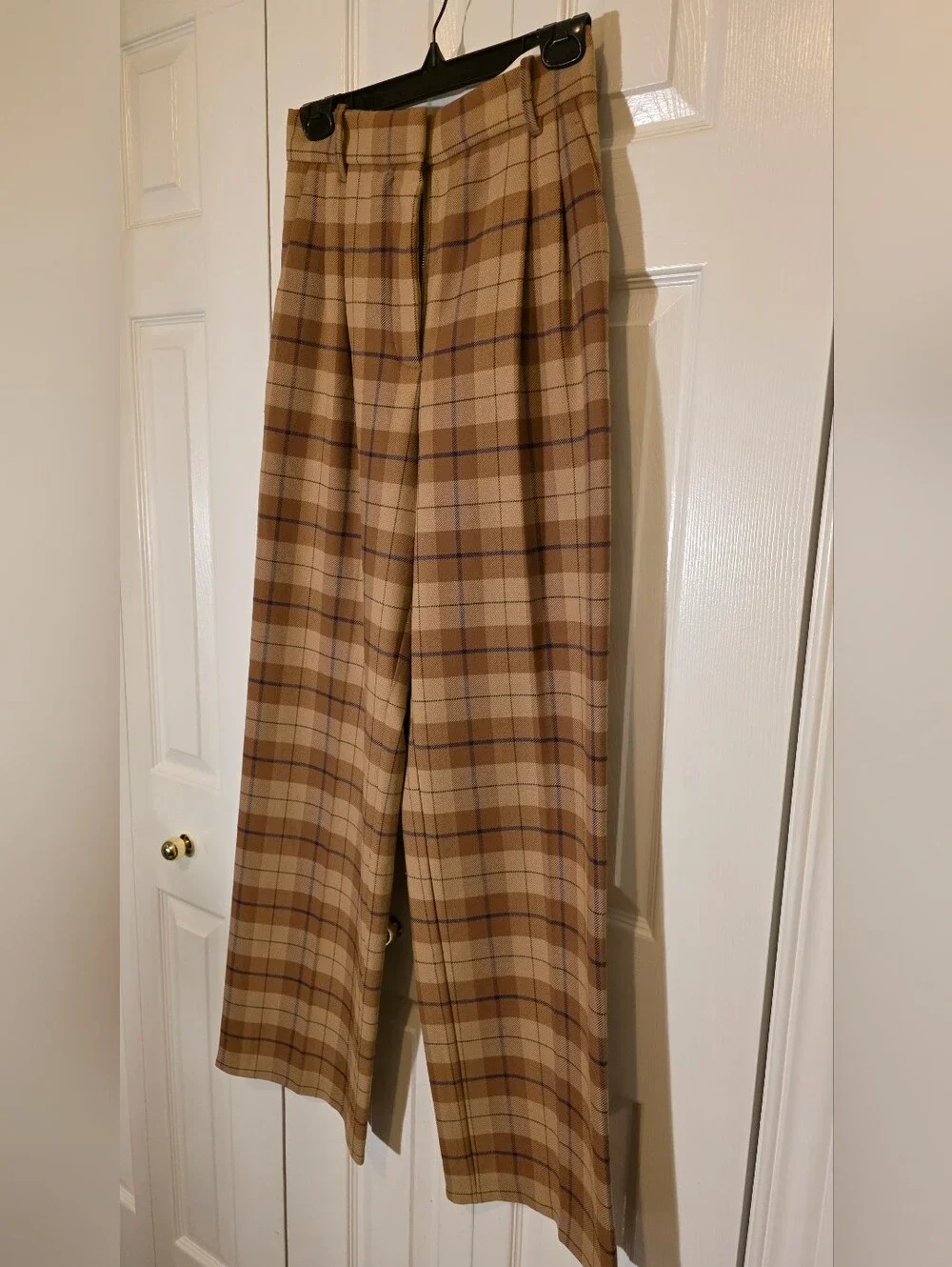 Aritzia Wilfred Camel Plaid High-Rise Wide Leg Trousers | Custom Tailored Waist - Picture 4 of 9